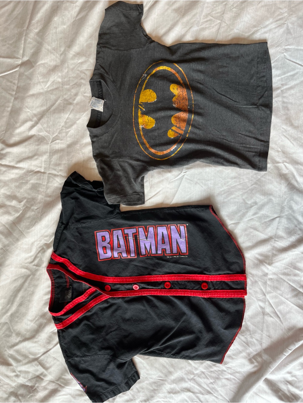 Vintage 80’s distressed looking Batman Graphic Tee & Button Baseball Shirt Set